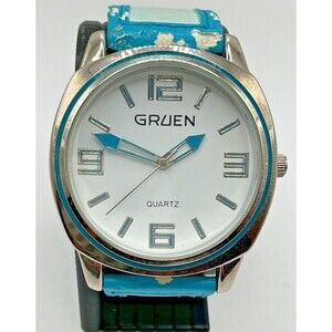 Men's BLUE VINTAGE GRUEN Watch WORKS, NEEDS BATTERY AND STRAPS